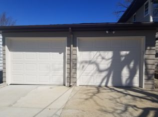 357 Oakland Ave, South Beloit, IL 61080