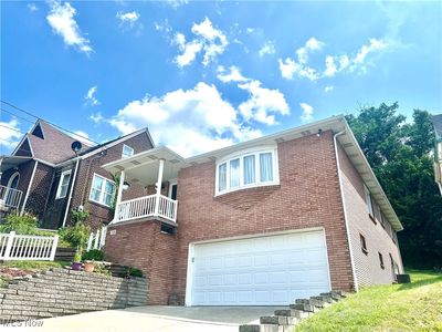 208 Hillcrest Rd, Weirton, WV, 26062