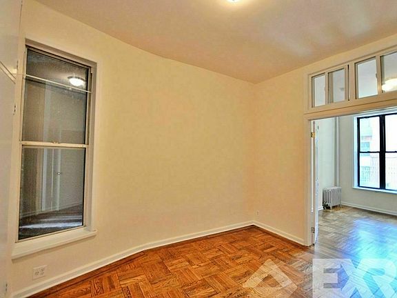 4th image of 300 Quincy St #2F