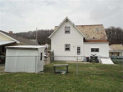 3rd image of 297 Packer St