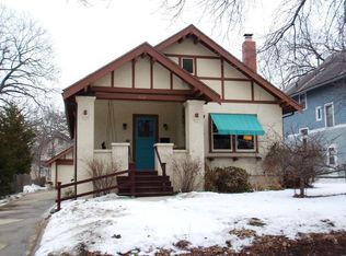 1131 38th St, Des Moines, IA 50311