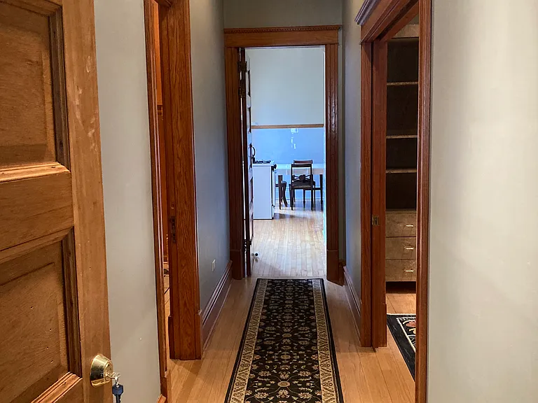 705 W Belmont Ave #2F — Photo 3