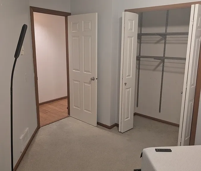 2111 Waverly Pl N #202 — Photo 10