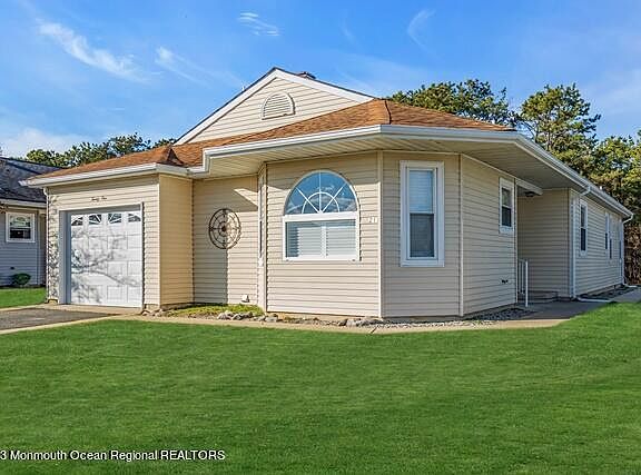 2nd image of 21 Stockport Drive