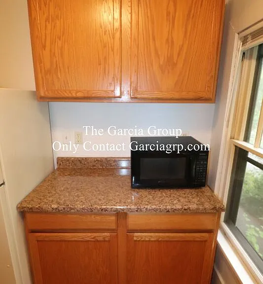 1834 NE 38th Ave #B — Photo 5