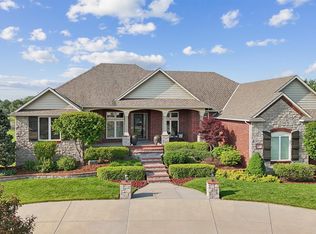 3019 N Den Hollow Cir, Wichita, KS 67205