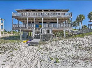 1528 E Gulf Beach Dr, Eastpoint, FL 32328