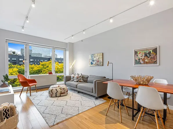 541 Washington Ave #604, Brooklyn, NY 11238