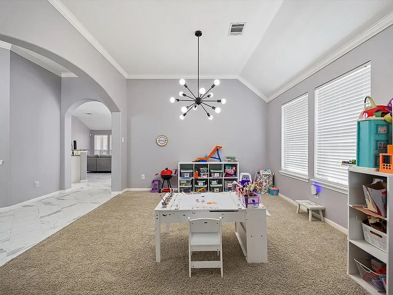 5918 Amherst Ct — Photo 5