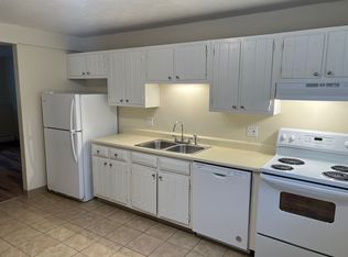 9 Briarwood Dr #1, Biddeford, ME 04005