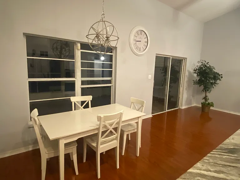 4864 Gorham Ave — Photo 7
