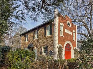 506 Chesnut St, Camden, SC 29020