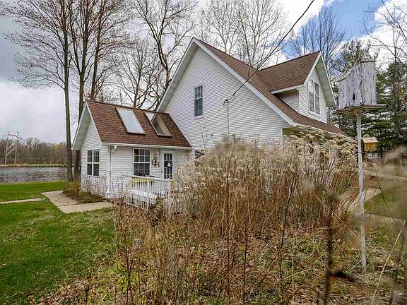 3rd image of 160 Park Dr #164