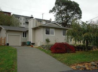 5934 17th Ave SW, Seattle, WA 98106