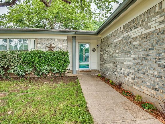 3rd image of 5701 Bonner Dr