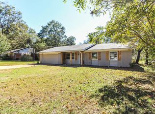 86 Quince St, Columbus, MS 39702