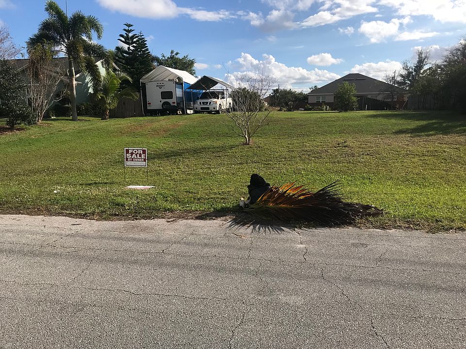 1st image of 388 SW Ryan Ave