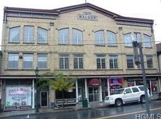 39 Main St APT 8, Walden, NY 12586