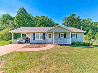4323 Evergreen Ln, Gillsville, GA 30543