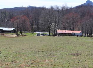 1058 Roy Tuttle Rd, Pinnacle, NC 27043