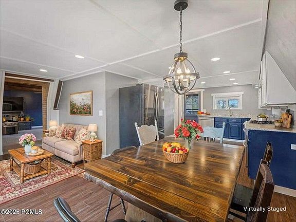 5th image of 10019 E Ridge Pine Dr