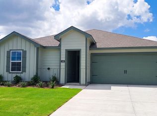 340 Whispering Pine Dr, Royse City, TX 75189