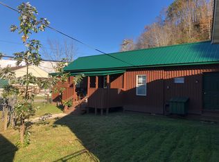 5 Charles St, Glenville, WV