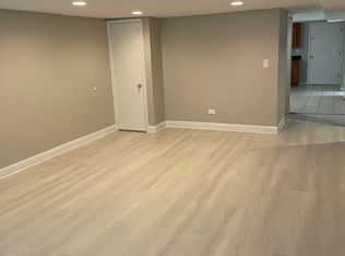 5010 N Delphia Ave #B, Chicago, IL 60656