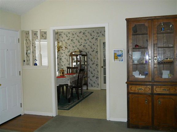 3rd image of 172 Claire Newell Ln