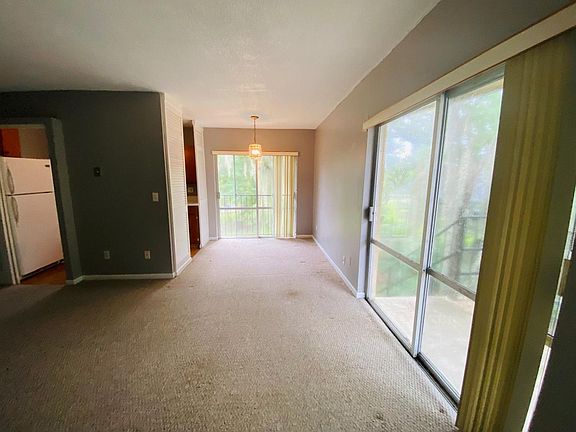 5th image of 305 E Dakin Ave APT 17
