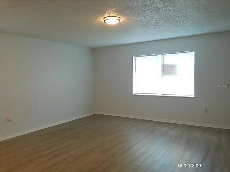 206 Mary Catherine Ct — Photo 8