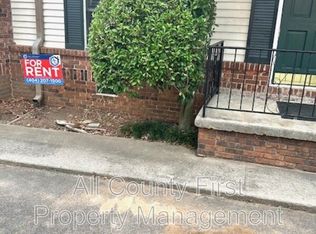 5641 Kingsport Dr, Sandy Springs, GA 30342