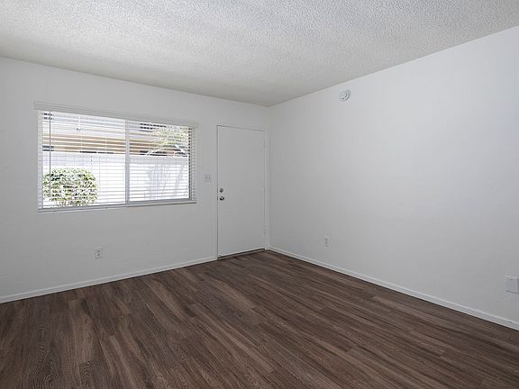 5th image of 4960 Santa Monica Ave #5