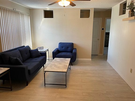 4th image of 1425 54th Ave S
