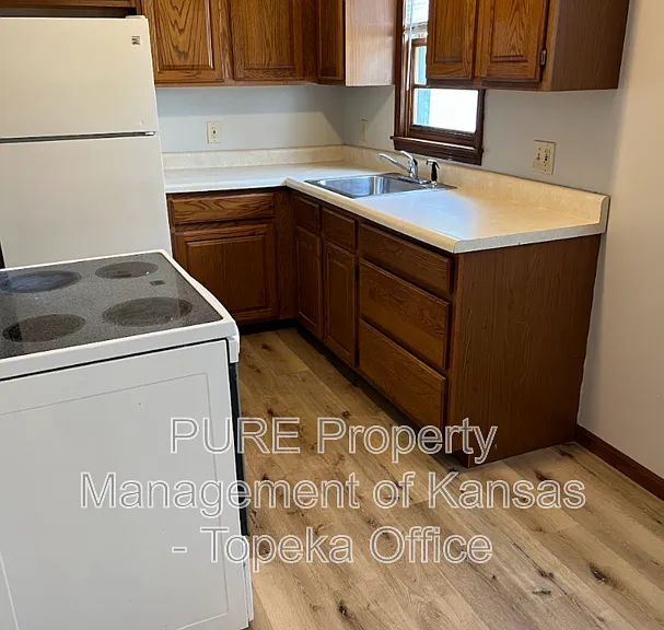 641 SW Oakley Ave — Photo 4