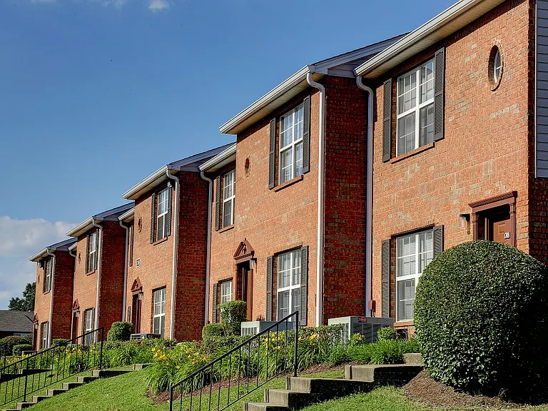 Terrace Park Apartments — Photo 19