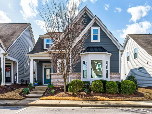 413 Daisy Grove Ln, Holly Springs, NC 27540