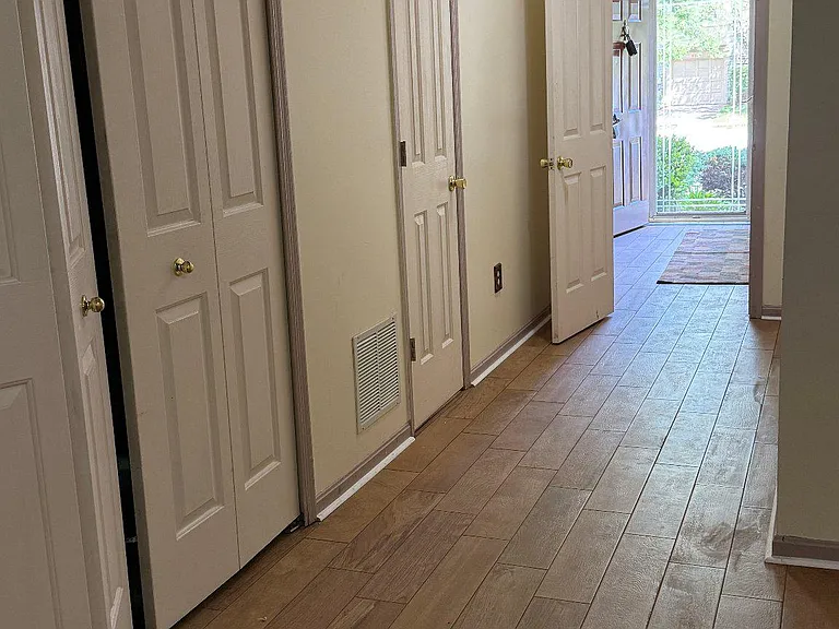 9324 Daly Ct — Photo 3