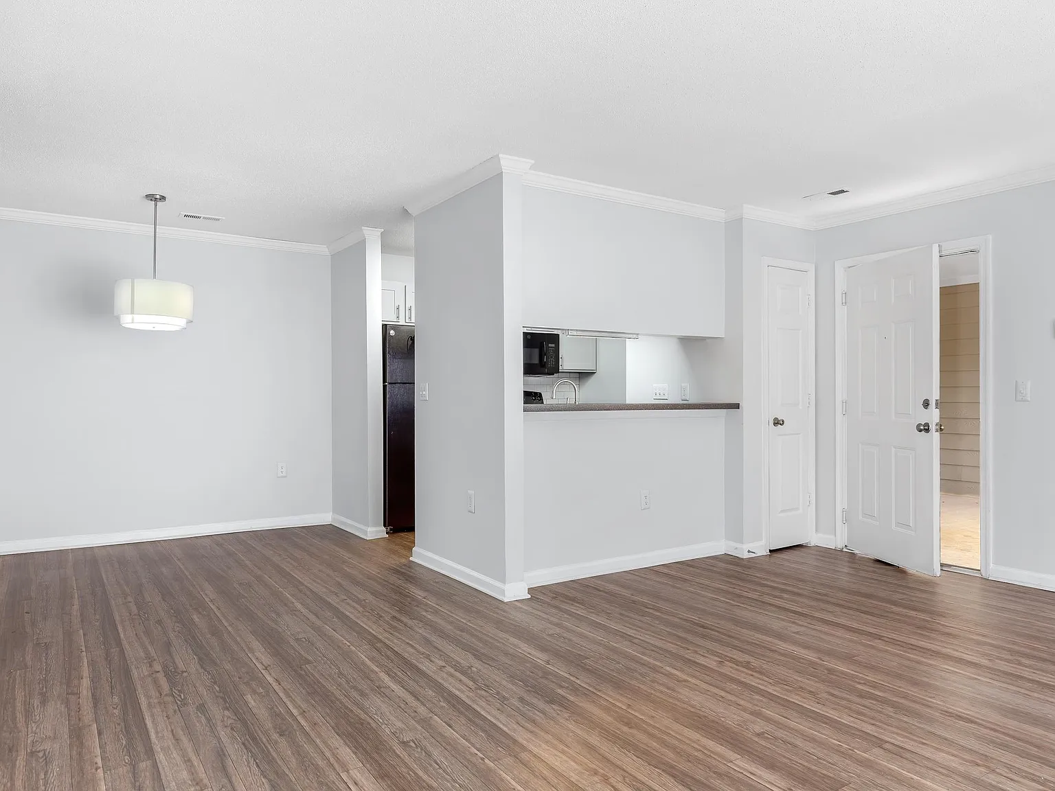 Ashley Oaks Apartments — Photo 3
