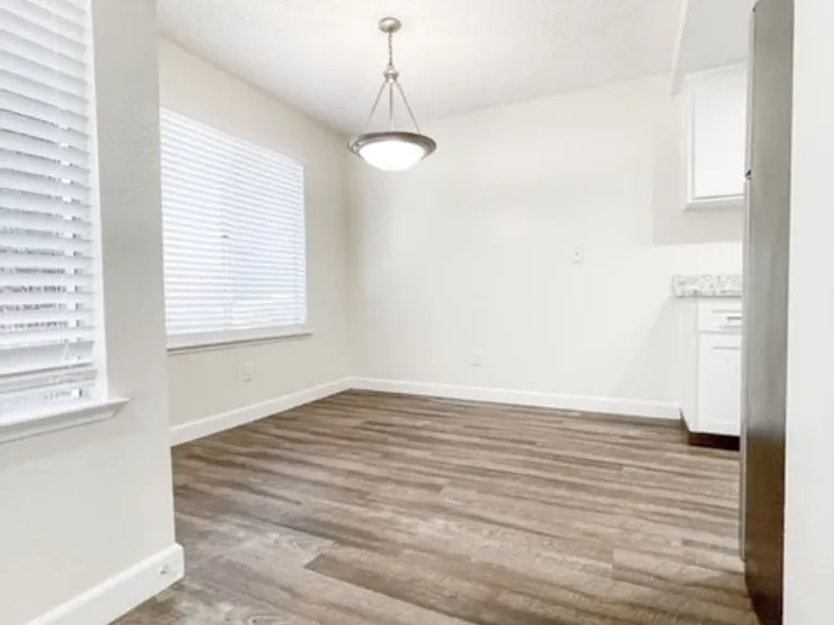 Jackson Park Place — Photo 165