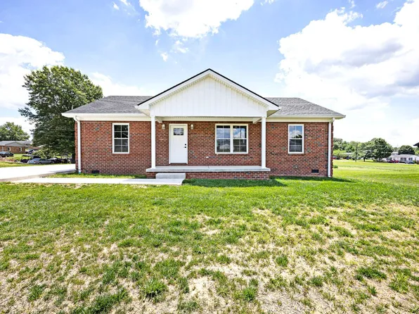 104 Popes Creek Dr, Campbellsville, KY 42718