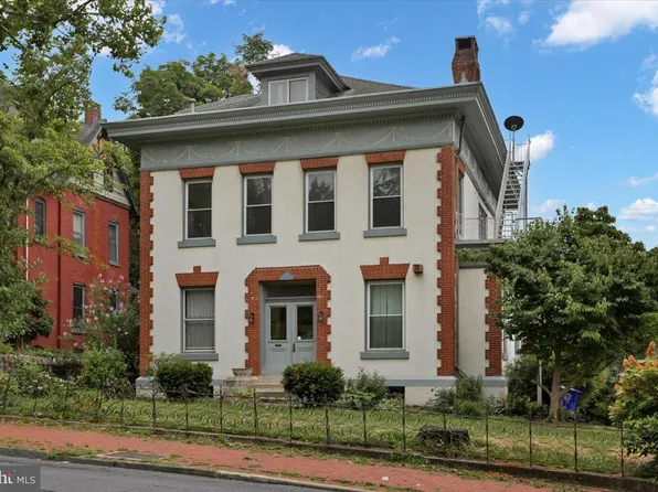 1500 Mineral Spring Rd, Reading, PA 19602