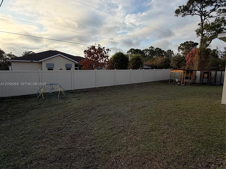 383 Hanford Rd SW — Photo 26