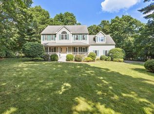 21 Breakneck Hill Rd, Hopkinton, MA 01748