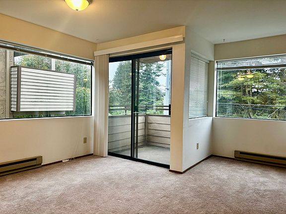 2nd image of 17120 15th Ave NE #N-201