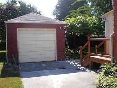 2nd image of 5815 108th Avenue Ct E