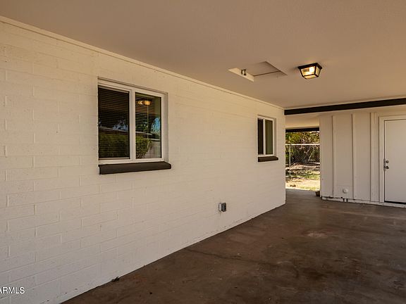 3rd image of 3002 N 47TH Avenue