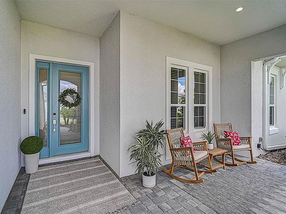 3rd image of 21345 HOLMES CIRCLE