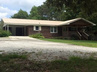 631 Cedartown Ave, Tallapoosa, GA 30176
