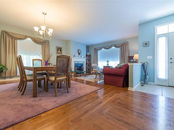 5th image of 170 Providence Pike Unit 111